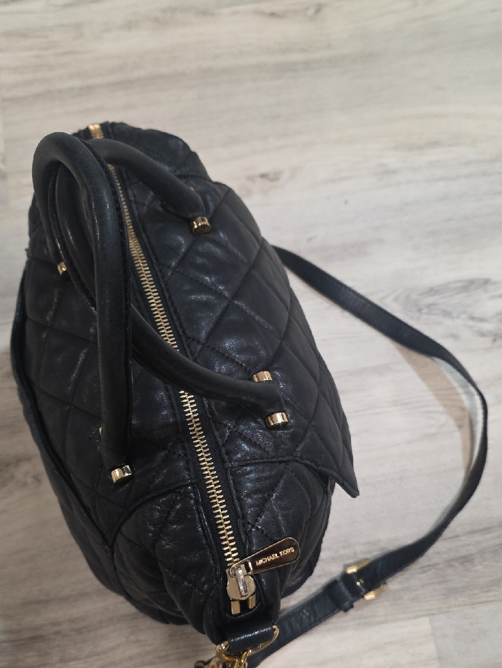 Michael Kors Black Leather Quilted Satchel Shoulder Bag - Picture 4 of 10